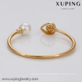 51779 xuping wholesale Charm jewelry gold plated elegant pearl bangle for women